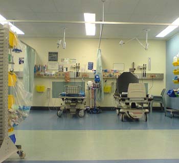 <b>急诊室(Emergency Room)</b>,西安医疗净化公司,手术室净化工程,层流手术室设计,手术室施工,食品药厂,净化车间,医用气体,净化空调机组,陕西射线防护,供应室净化施工,实验室净化设计,医院净化工程,CT室净化设计,